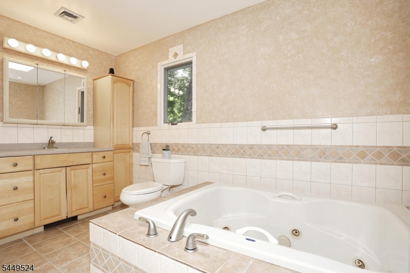 20 Linnea Pl