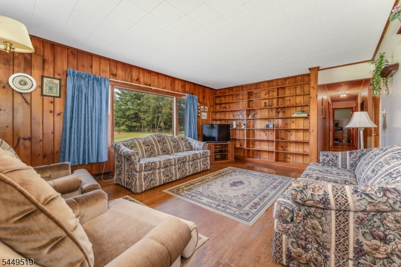 120 Allerton Rd
