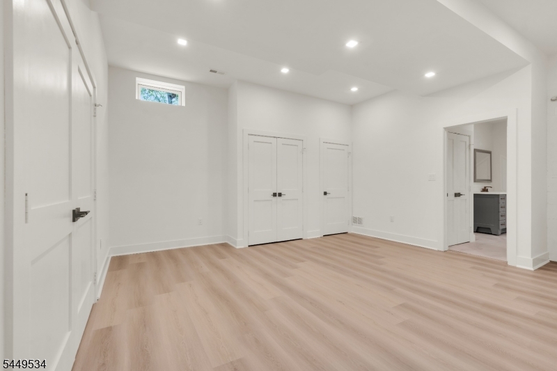 125 Harlingen Rd