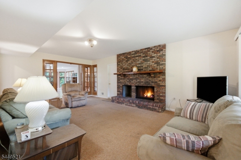 17 Dogwood Dr