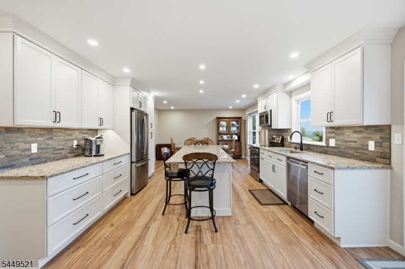 17 Dogwood Dr
