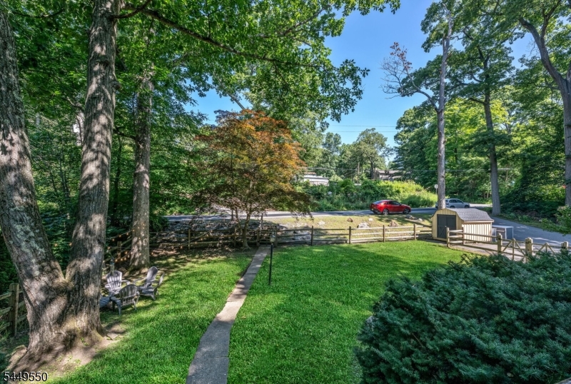 48 Dunham Rd