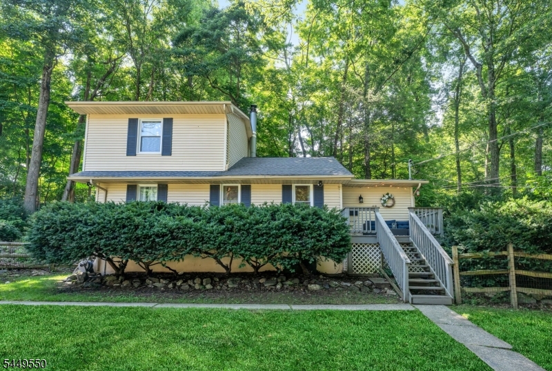 48 Dunham Rd