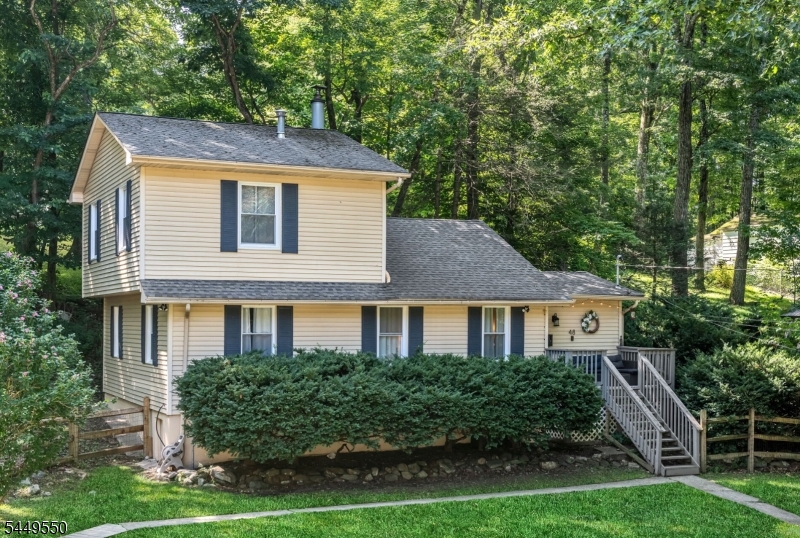 48 Dunham Rd