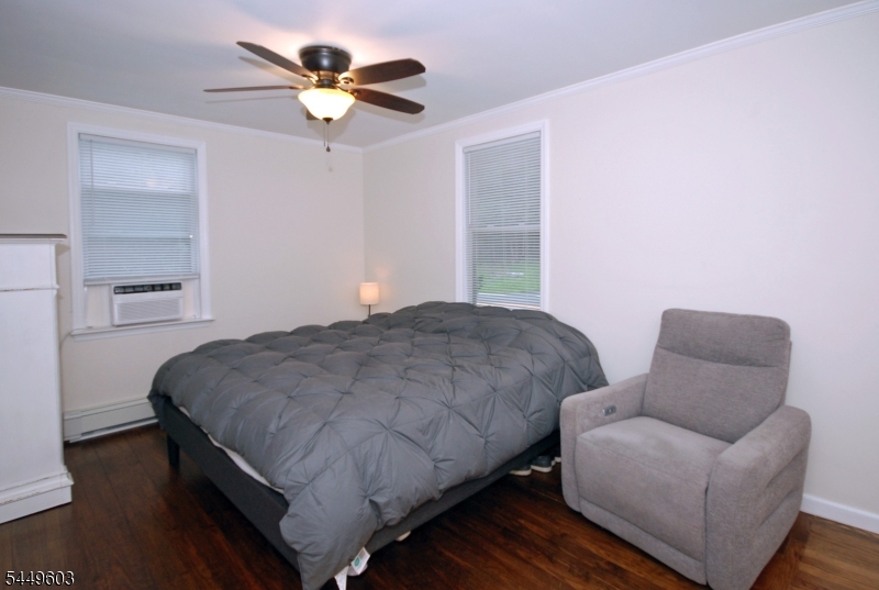18 Tamarack Rd