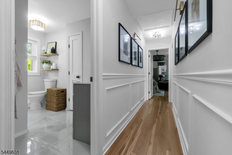 69 Leghorn Ave