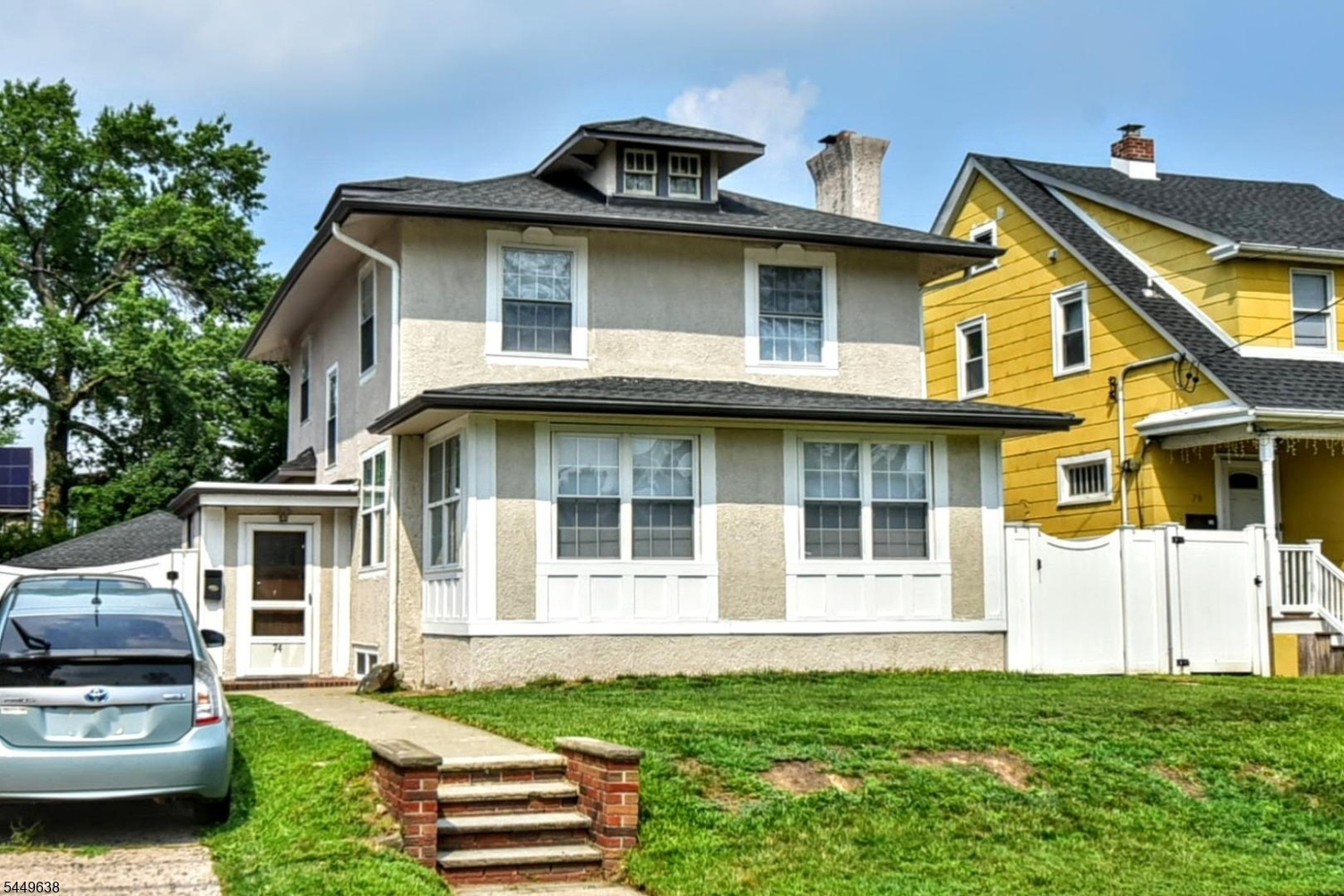 74 Ross Ave