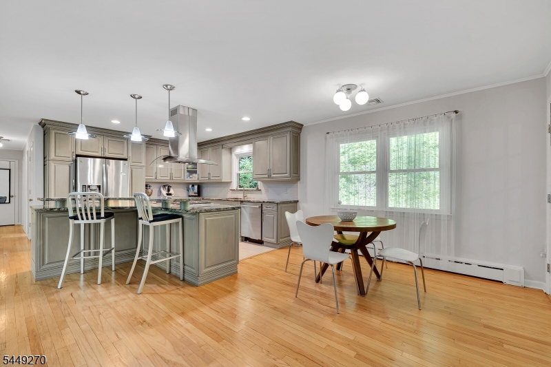195 Old Somerset Rd