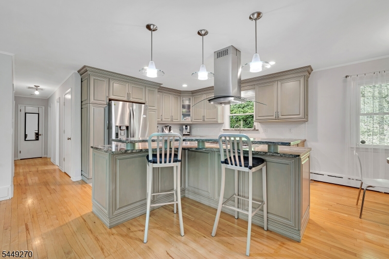 195 Old Somerset Rd
