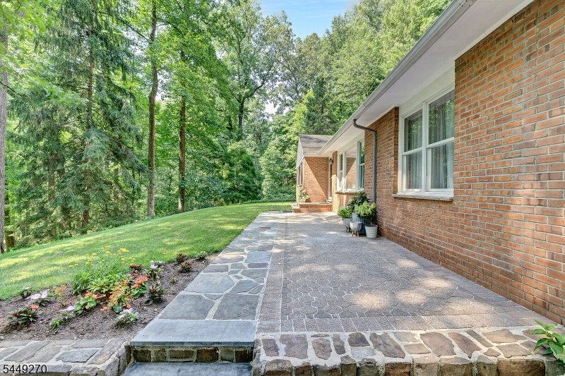 195 Old Somerset Rd