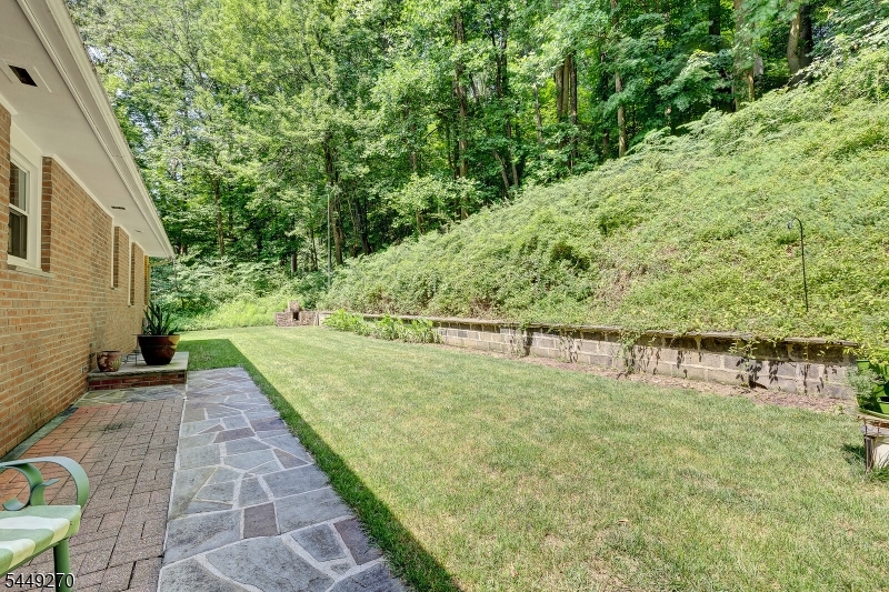 195 Old Somerset Rd