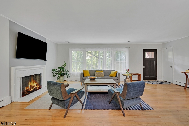 195 Old Somerset Rd