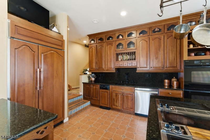 72 Washington Valley Rd