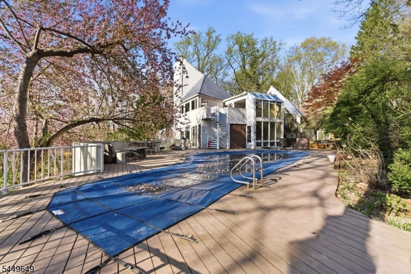 72 Washington Valley Rd