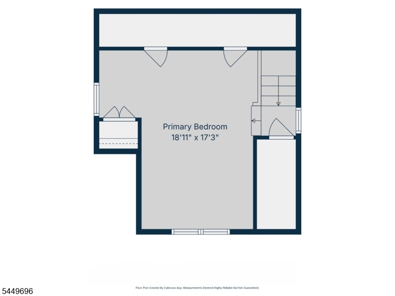4 James Ct