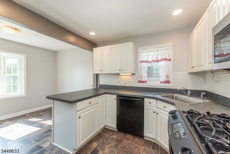 198 Norman Rd