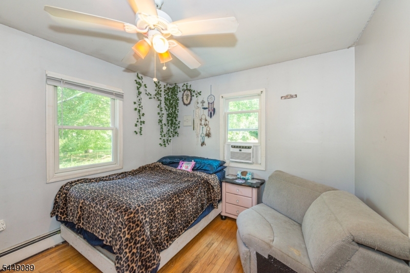 88 Crescent Dr