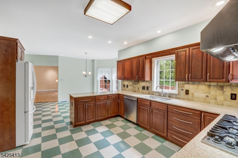 70 Mattison Rd