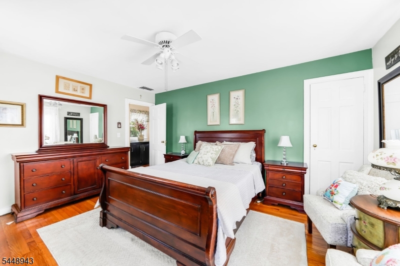 473 Whitewood Rd