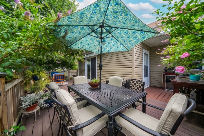 473 Whitewood Rd