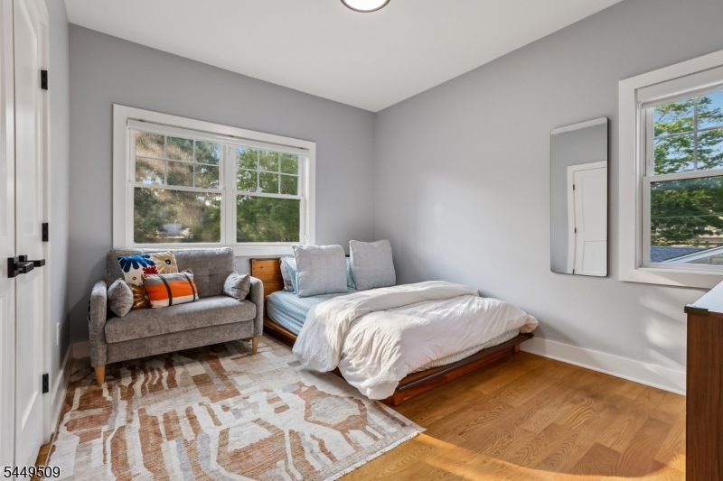 6 Ridgedale Ave