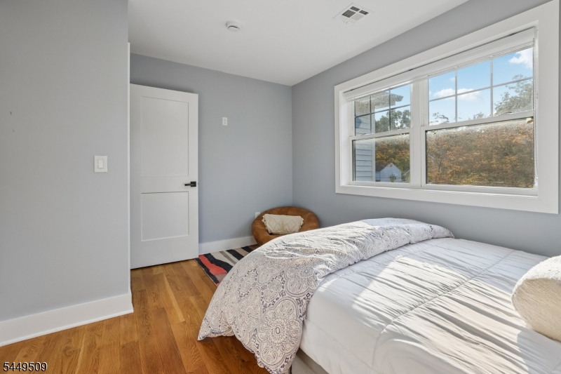 6 Ridgedale Ave