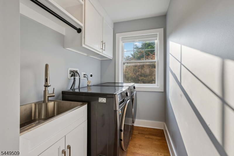 6 Ridgedale Ave