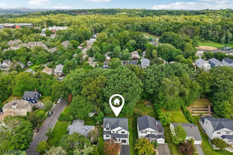 6 Ridgedale Ave