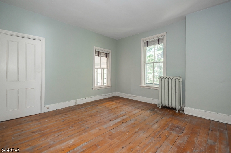 35 Perry St
