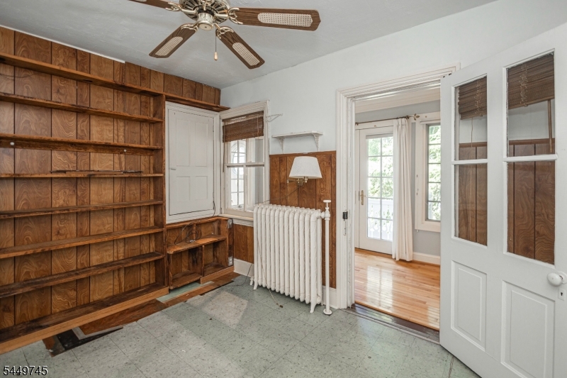 35 Perry St
