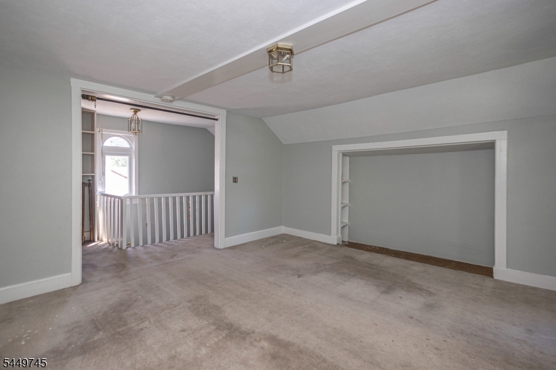 35 Perry St