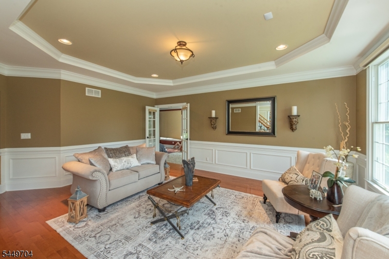 108 Finch Rd