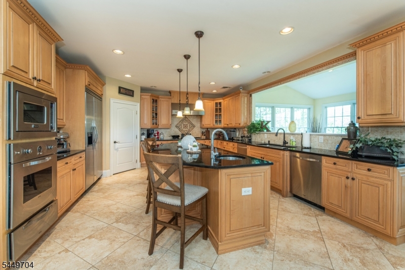 108 Finch Rd