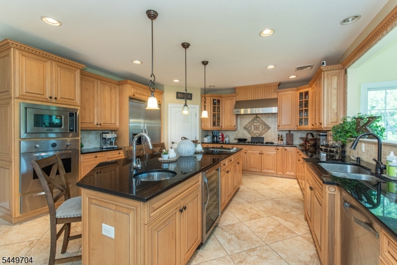 108 Finch Rd