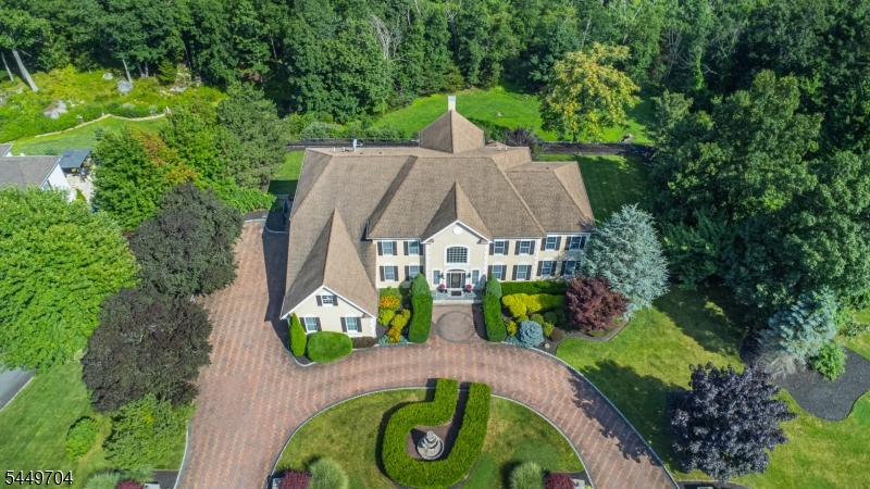 108 Finch Rd