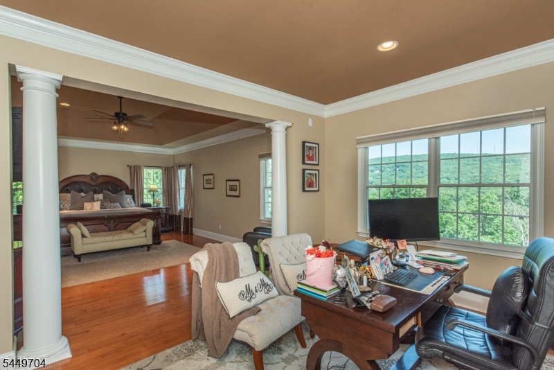 108 Finch Rd