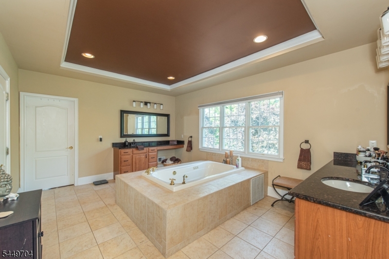 108 Finch Rd