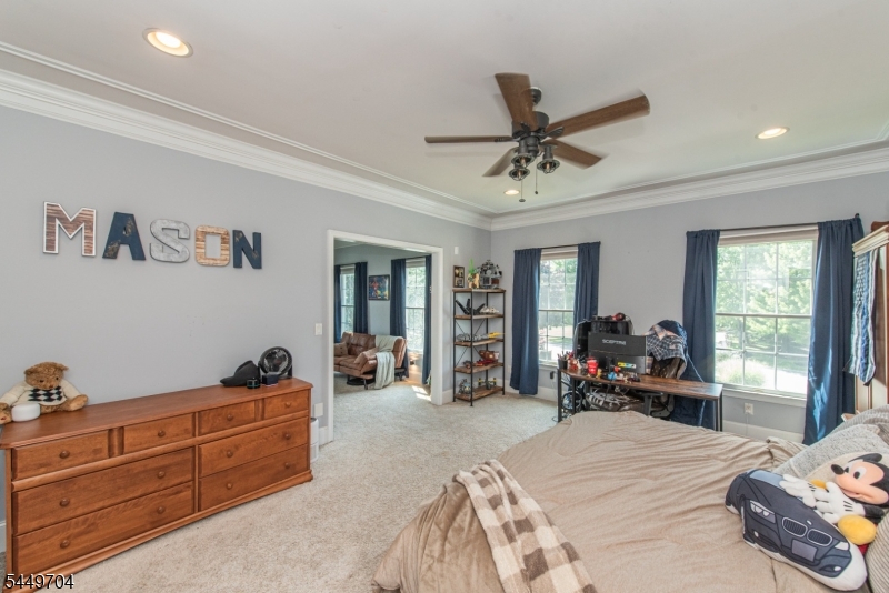 108 Finch Rd