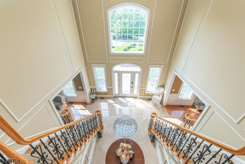 108 Finch Rd