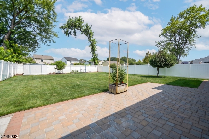 536 Fairway Dr