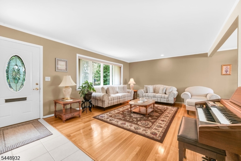 536 Fairway Dr