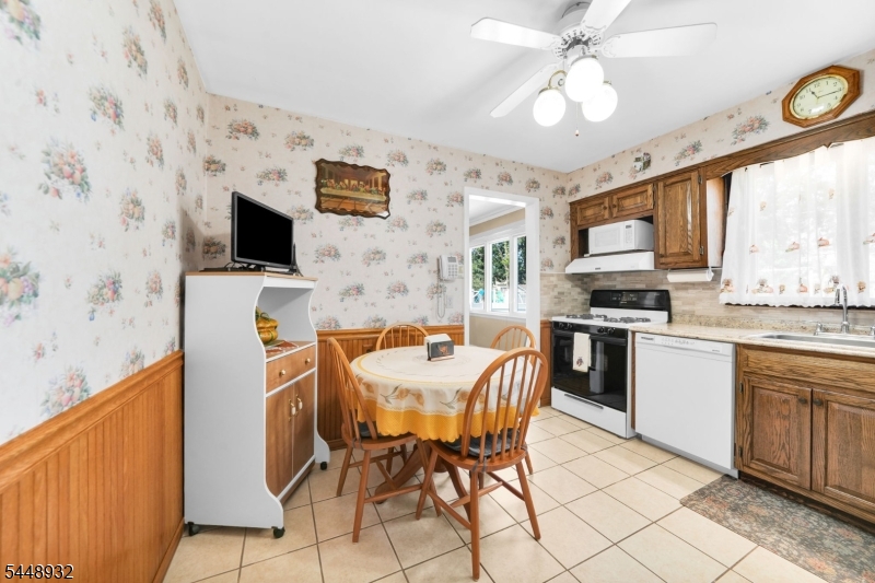 536 Fairway Dr