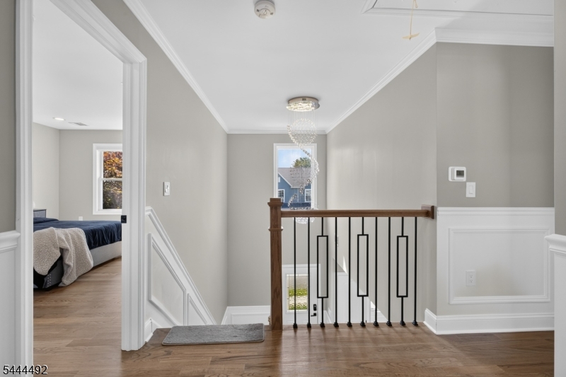 61 Bart Pl