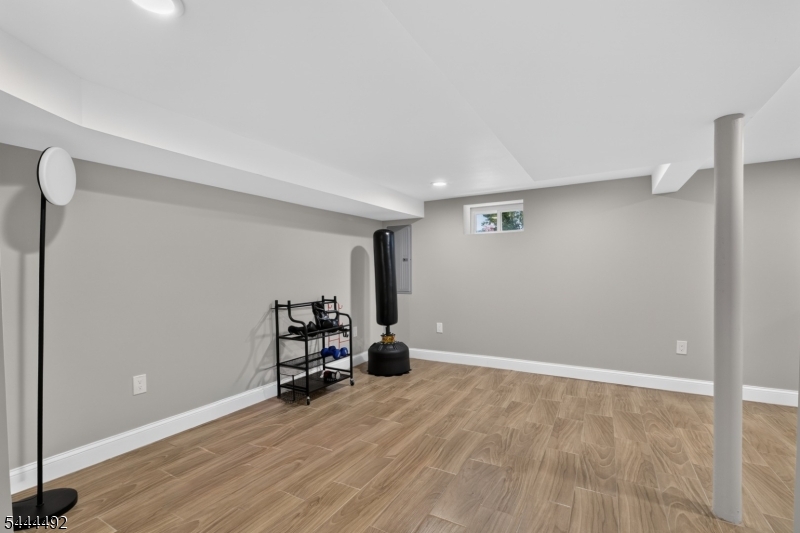 61 Bart Pl