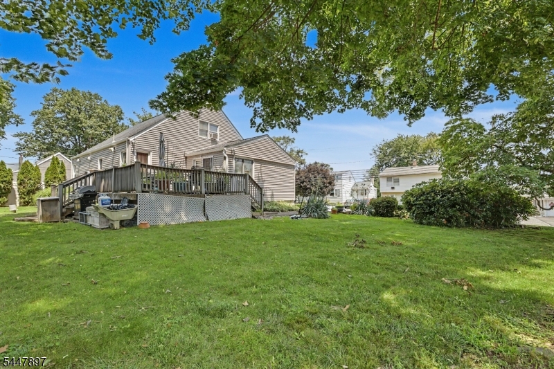 92 Silver Lake Ave