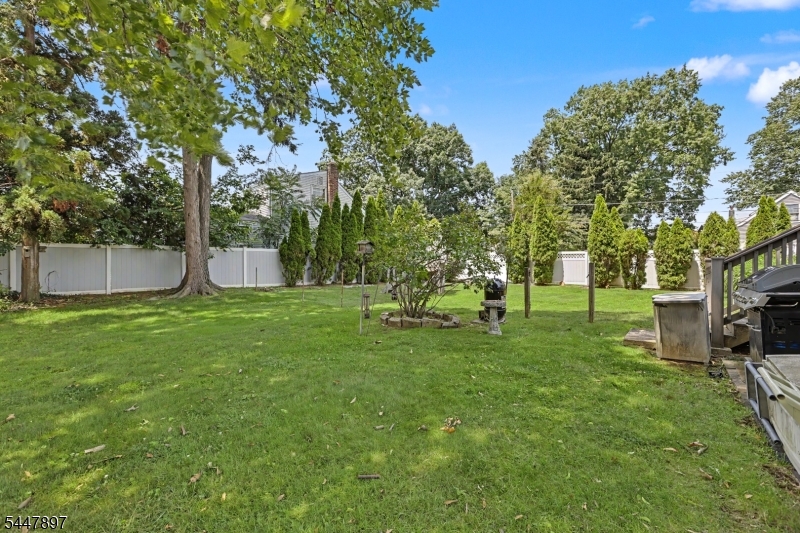 92 Silver Lake Ave