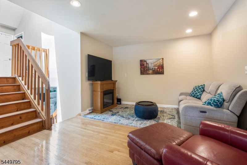 286 Atlantic Dr.
