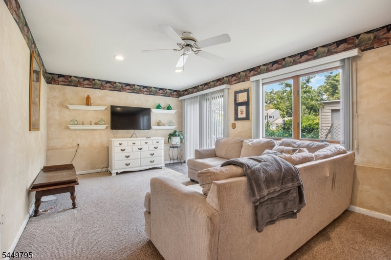 286 Atlantic Dr.