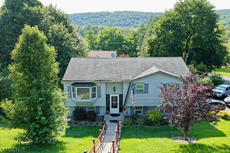 2 Washington Rd