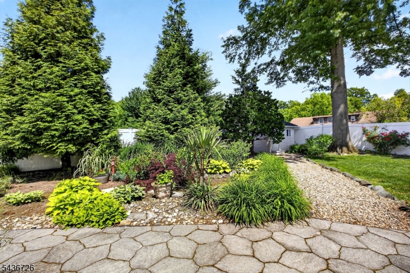 37 HALL DRIVE